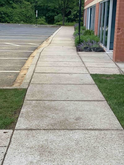 Church exterior cleaning with parking lot cleaning and entrance 